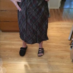 Women’s skirt with pockets